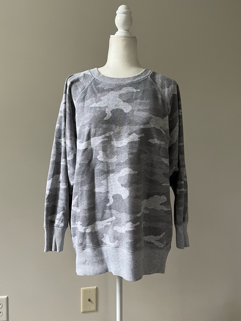 aerie Gray Oversized Camo Crewneck Sweatshirt
